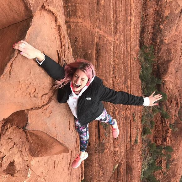 Meet your Posher, Amy - Picture 1 of 1